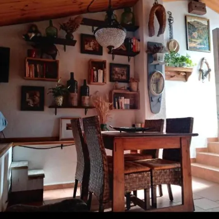 Holiday home Les Lludrigues *